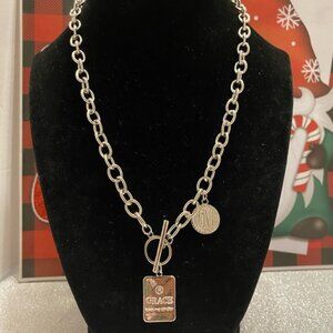 LOCK AND KEY GOLDEN NECKLACE
